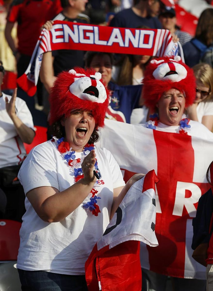 world-cup-fans-478126058_master.jpg